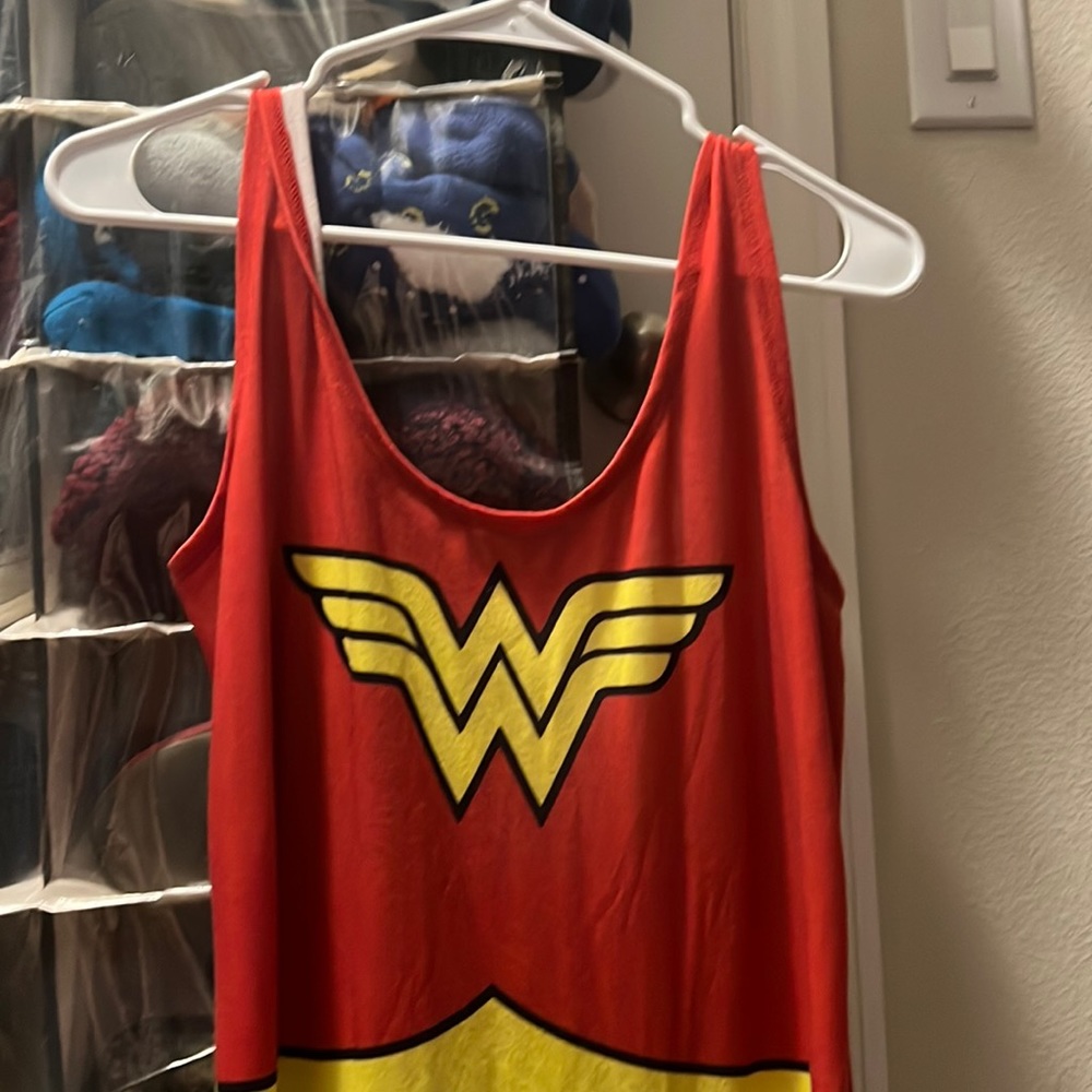 Wonder Woman dress size XL